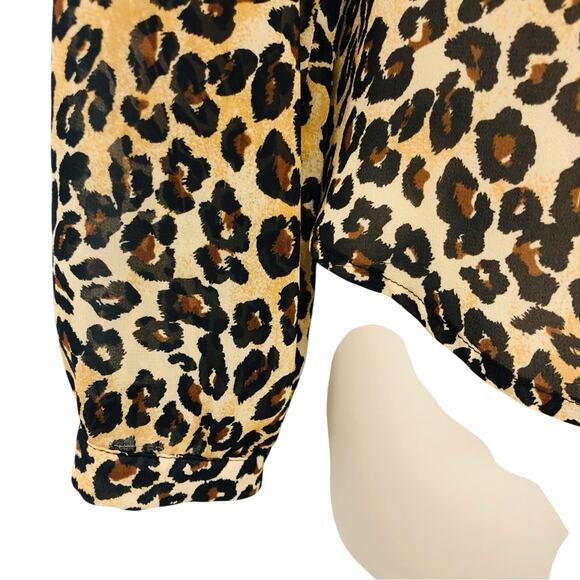 Guess Mobwife Semi Sheer Leopard Print V Neck Long Sleeve Button Front Blouse - Picture 4 of 16